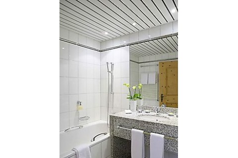 Комплект потолка для туалета, белый глянец с раскладкой белый глянец (Размер: 1,35х0,9) Комплект потолка для туалета, белый глянец с раскладкой белый глянец (Размер: 1,35х0,9)