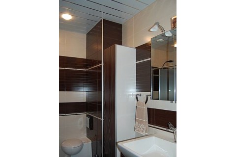 Комплект потолка для туалета, белый жемчуг+хром (Размер: 1,35х0,9)